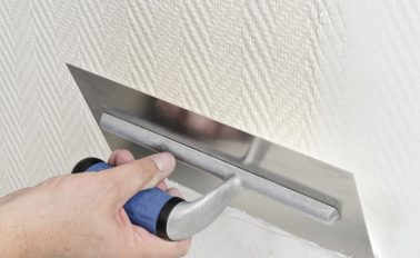Ultra fine finishing plaster in brilliant white